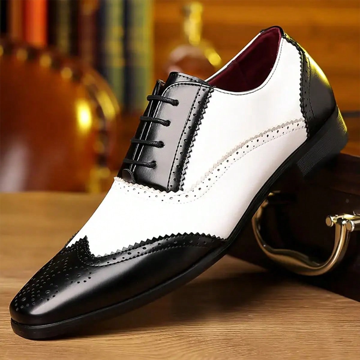 メンズ用、紐で締め付けるビジネスドレスシューズ。クラシックな - Men'S Shoes Smart のレビューと価格